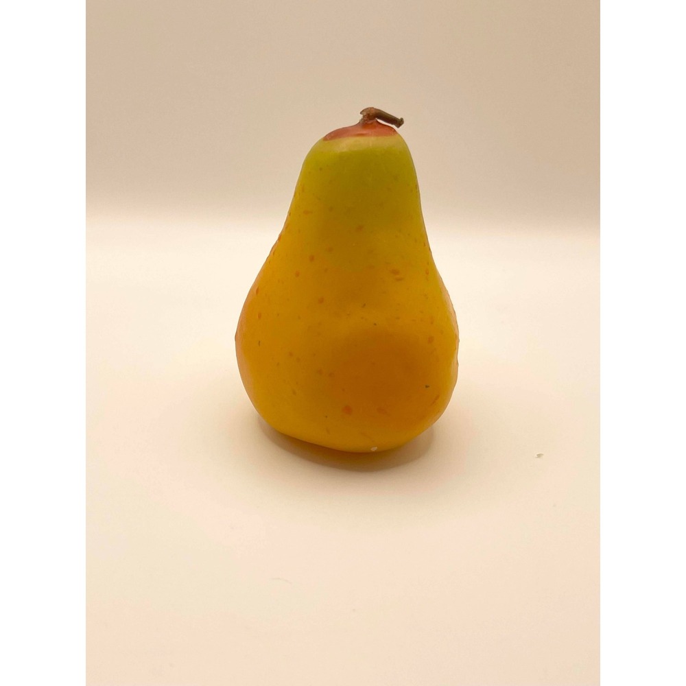 Vintage Two's Company Oh Yes Pear Candles Set of 3 Yellow Fruit Decor 1201 - Picture 4 of 6